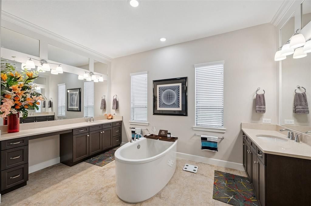 Bathroom, Dual Sink Vanities, Free Standing Baths, Interior, Recessed Lighting