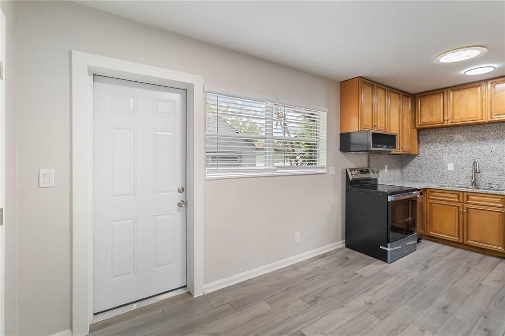 Interior, Kitchen, Recessed Lighting, Wood Texture Flooring
