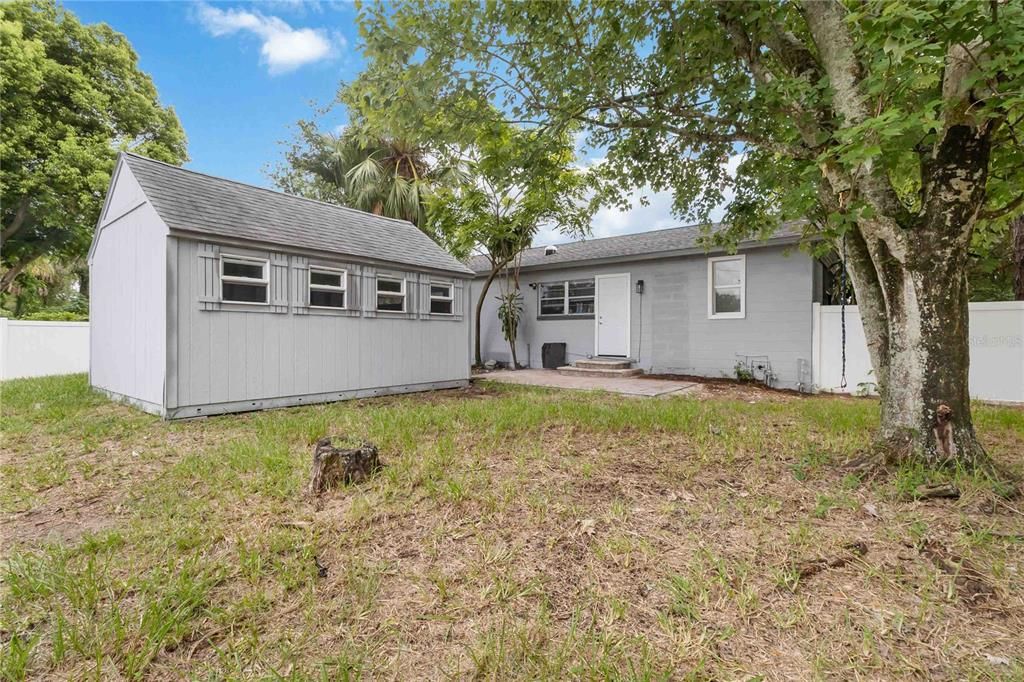 Backyard, Exterior