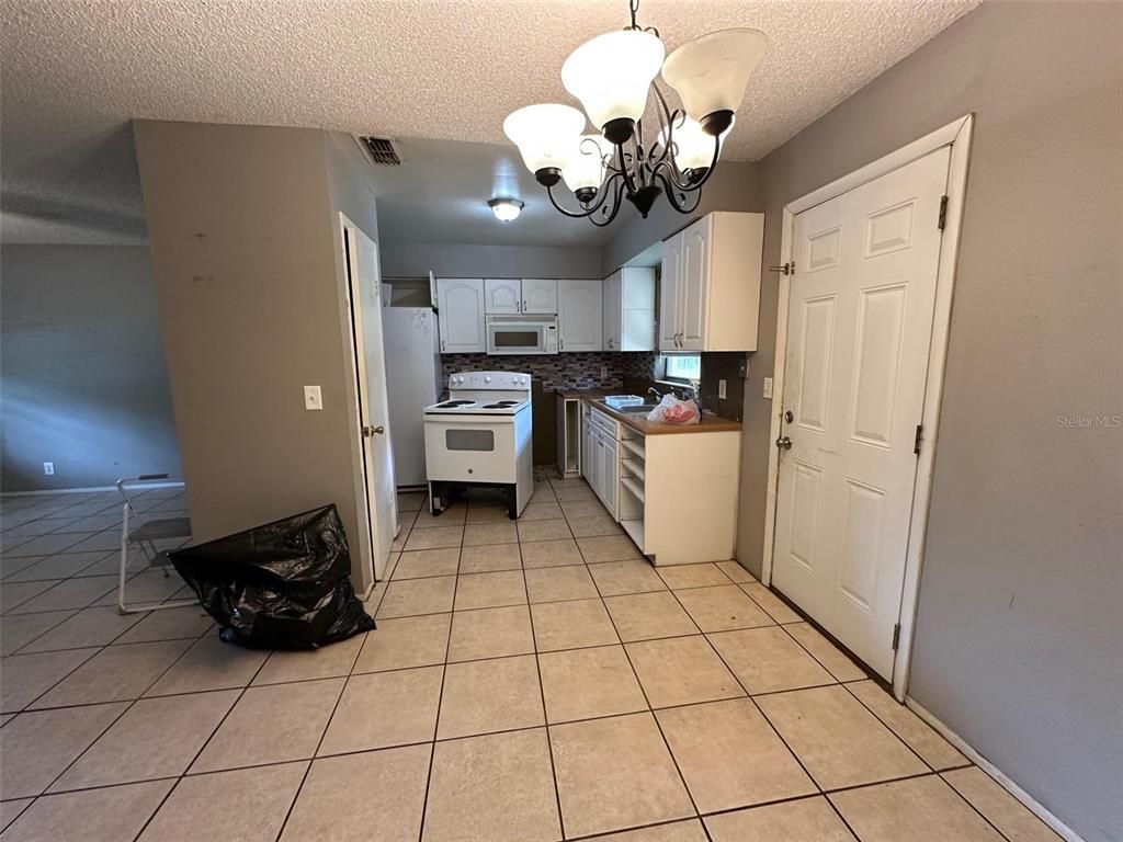 Chandelier, Interior, Kitchen