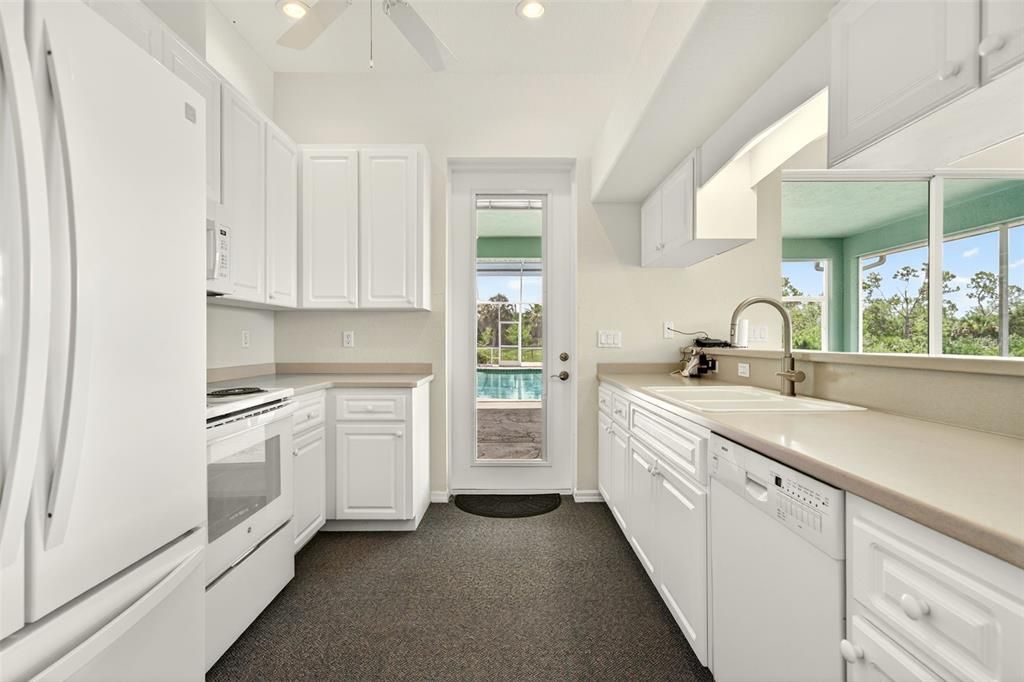 Interior, Kitchen, Recessed Lighting