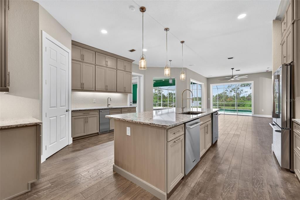 Interior, Kitchen, Pendant Lights, Recessed Lighting, Wood Texture Flooring