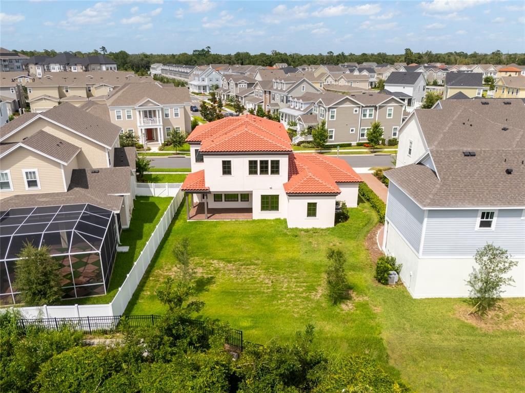 Exterior, Drone