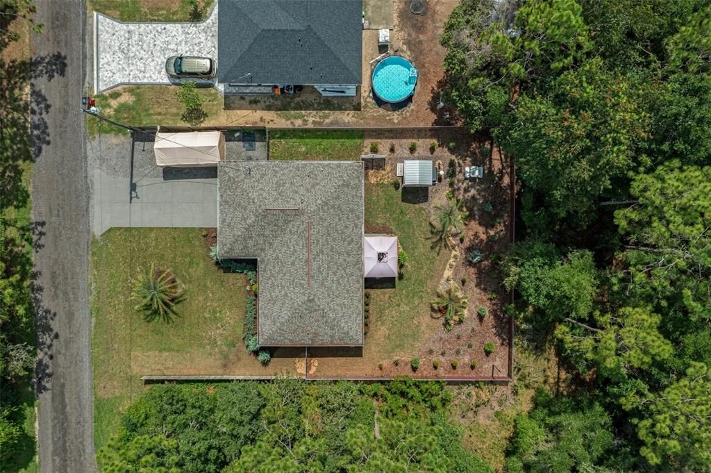 Exterior, Drone