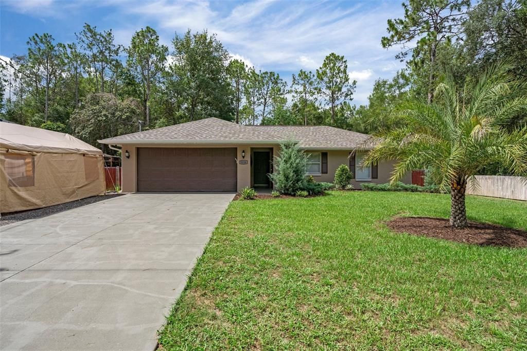 Attached, Backyard, Exterior, Facade, Ranch