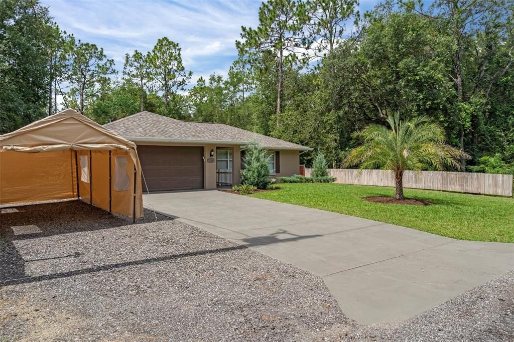 Backyard, Exterior