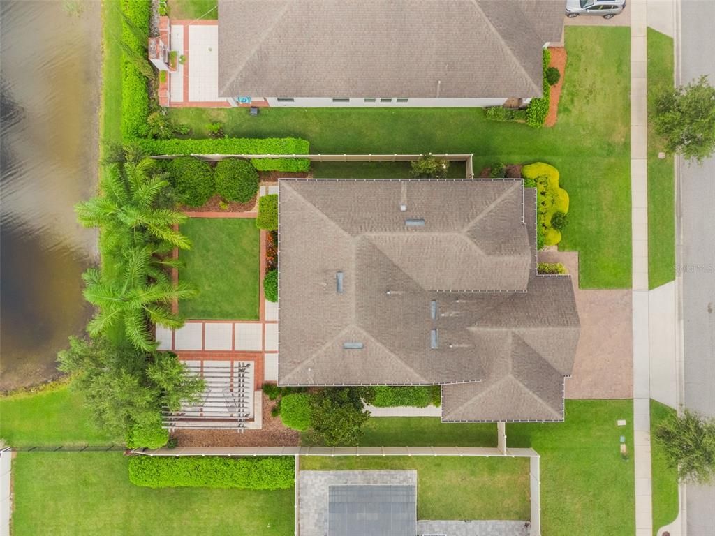 Exterior, Drone