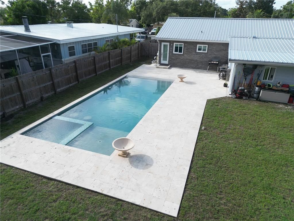 Exterior, Pool