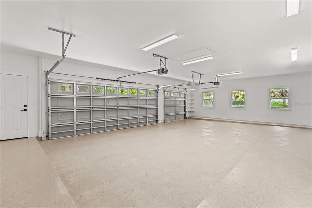 Garage, Interior