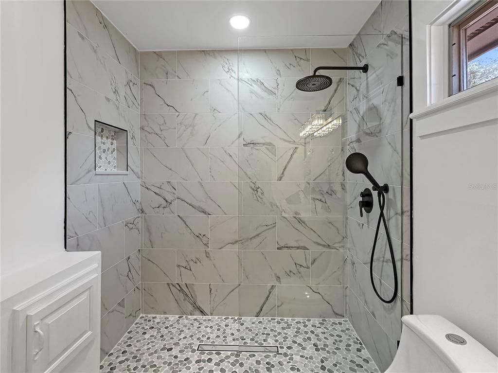 Bathroom, Interior, Marble Walls, Recessed Lighting