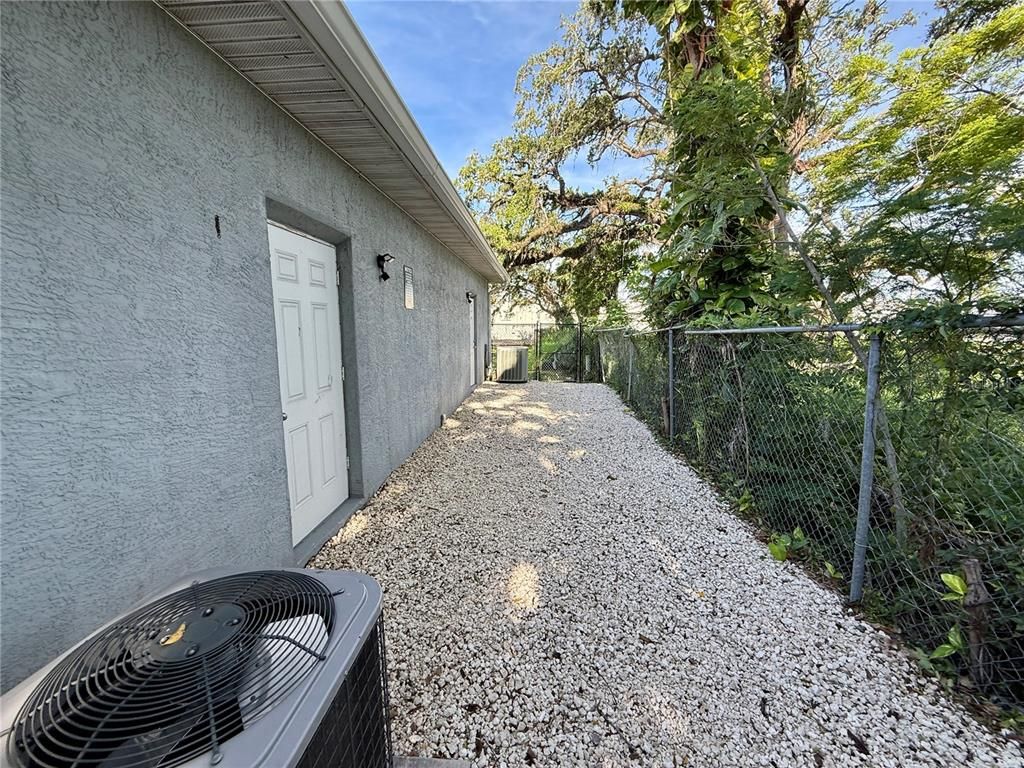 Backyard, Exterior