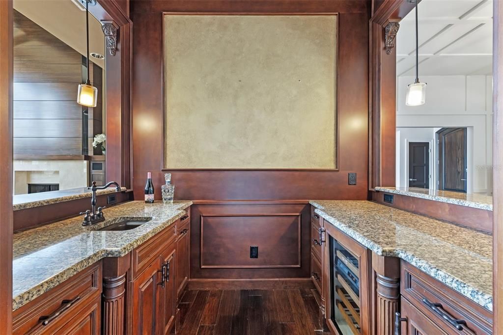 Interior, Kitchen, Pendant Lights, Wood Texture Flooring