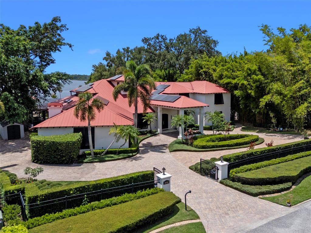 Exterior, Drone