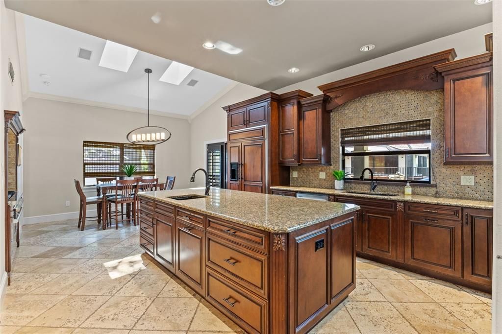 Dining room, Interior, Kitchen, Pendant Lights, Recessed Lighting