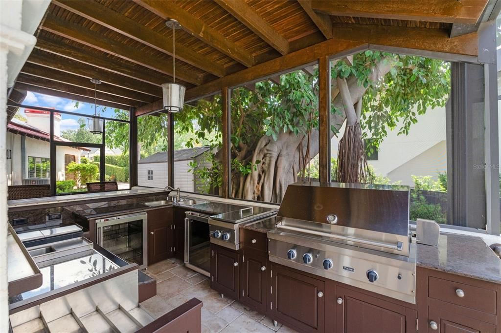 Exterior, Pendant Lights, Stainless Steel Appliances, Wooden Beams