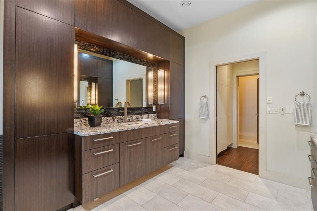 Bathroom, Dual Sink Vanities, Interior, Wood Texture Flooring