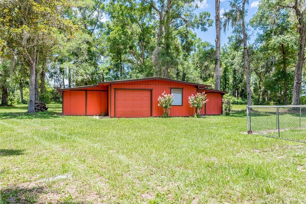 Backyard, Detached Garage, Exterior