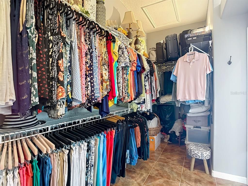 Interior, Walk-in Closets