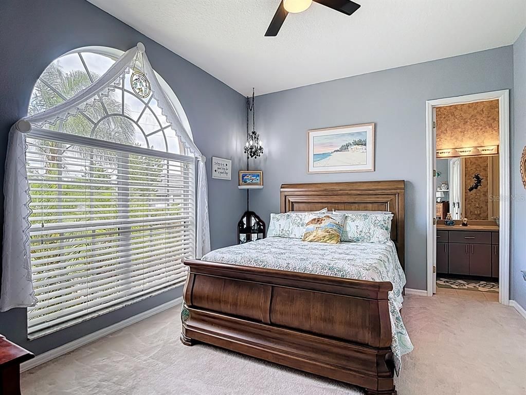 Bedroom, Interior, Pendant Lights