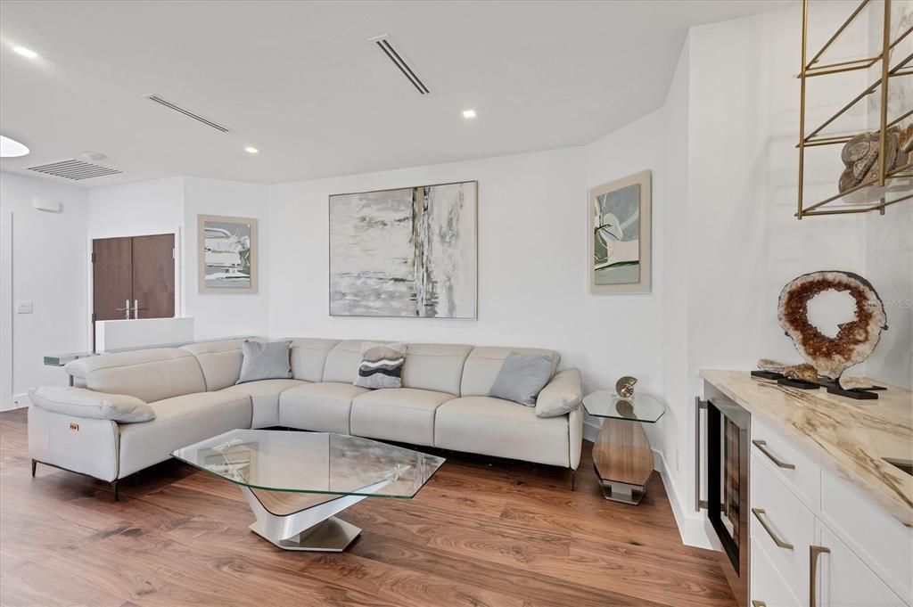 Interior, Living room, Recessed Lighting, Wood Texture Flooring