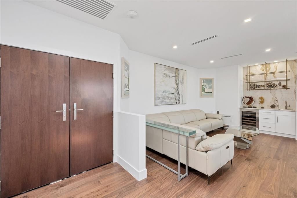 Interior, Living room, Recessed Lighting, Wood Texture Flooring