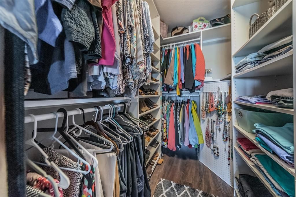 Interior, Walk-in Closets, Wood Texture Flooring