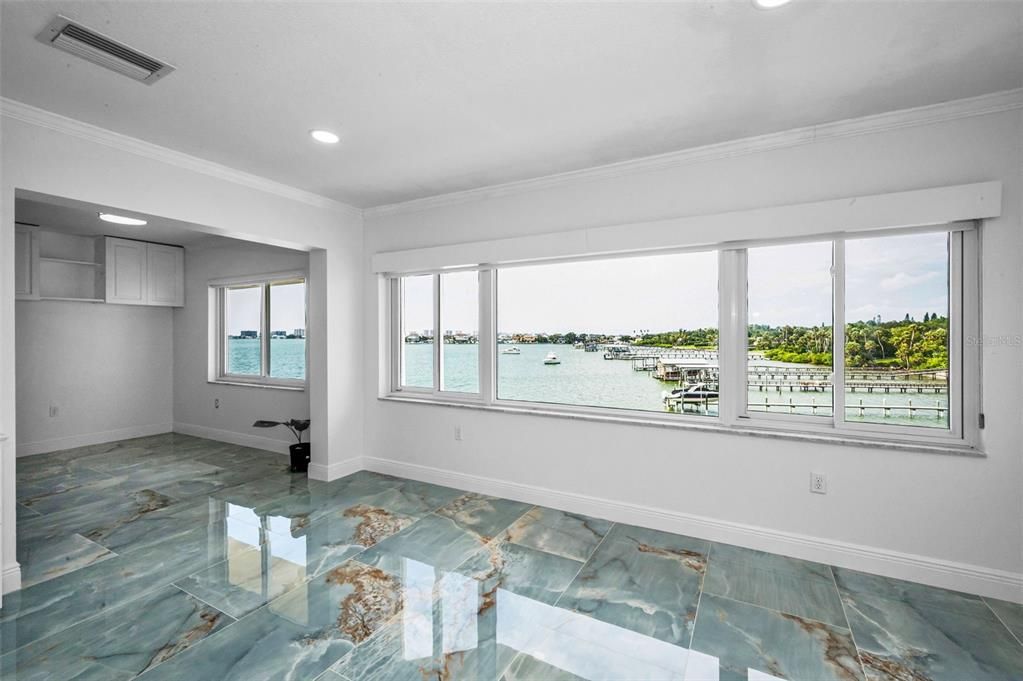 Empty room, Interior, Recessed Lighting, Water