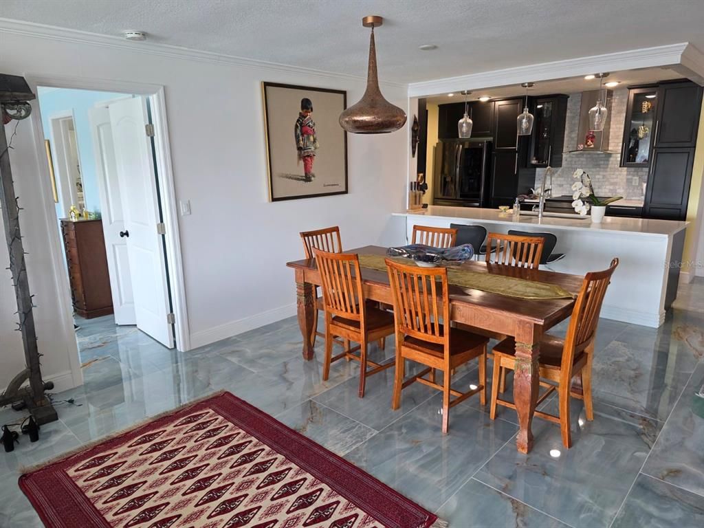 Dining room, Interior, Pendant Lights