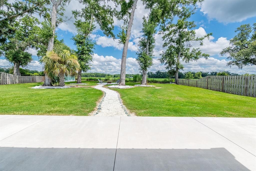 Backyard, Exterior