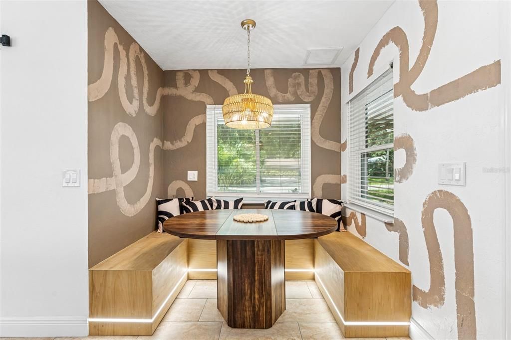 Dining room, Interior, Pendant Lights