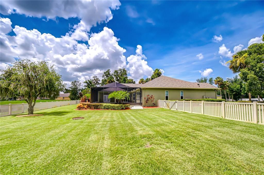 Backyard, Exterior