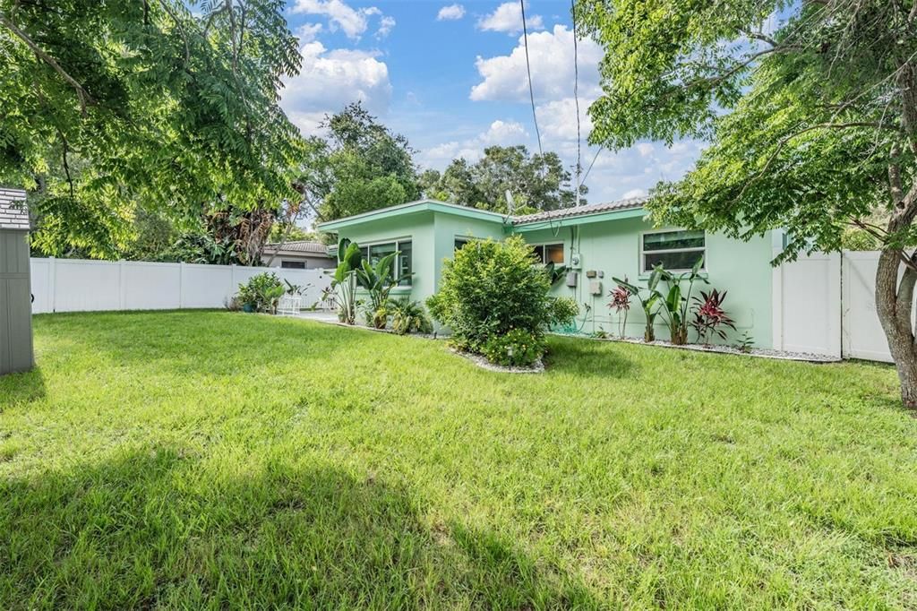 Backyard, Exterior