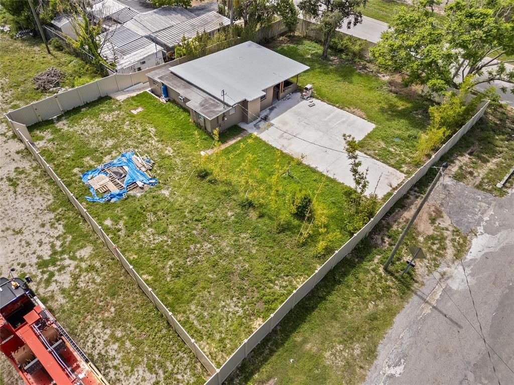 Exterior, Drone
