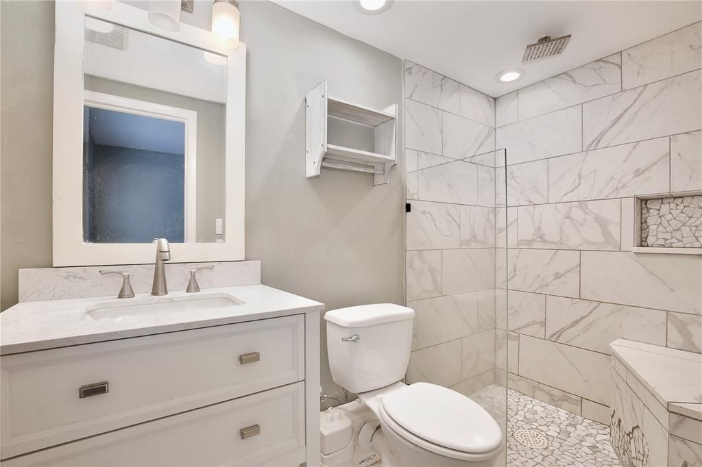 Bathroom, Interior, Marble Walls, Recessed Lighting
