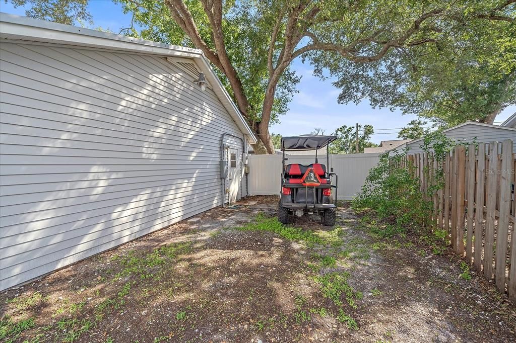 Backyard, Exterior