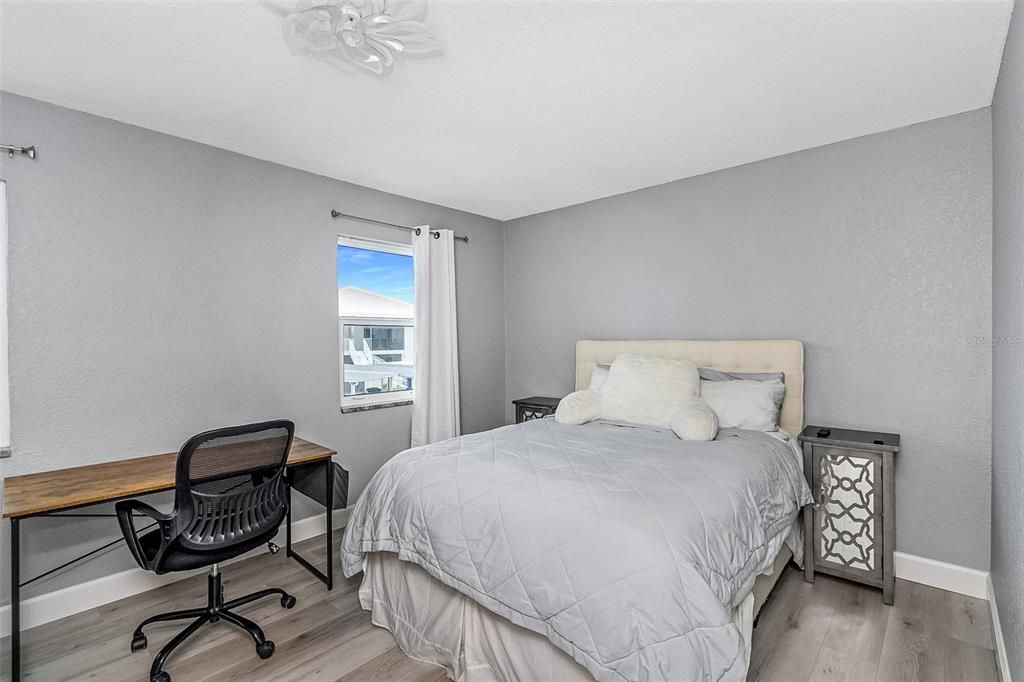 Bedroom, Home Office, Interior, Wood Texture Flooring