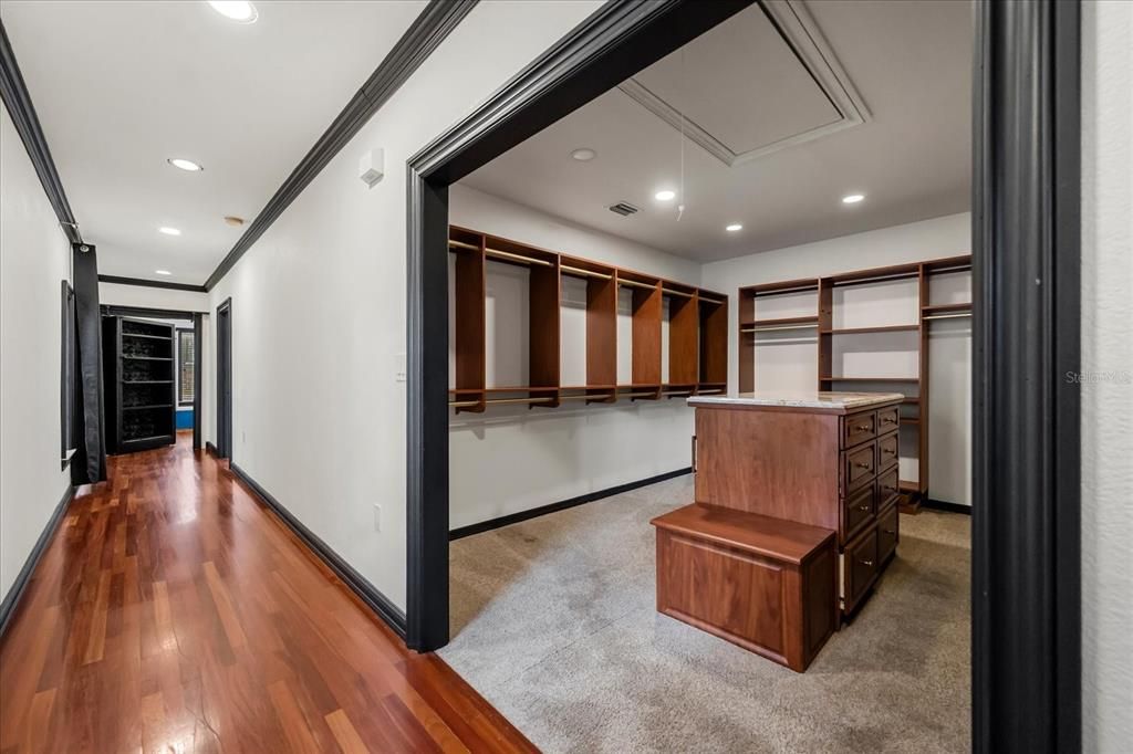 Interior, Recessed Lighting