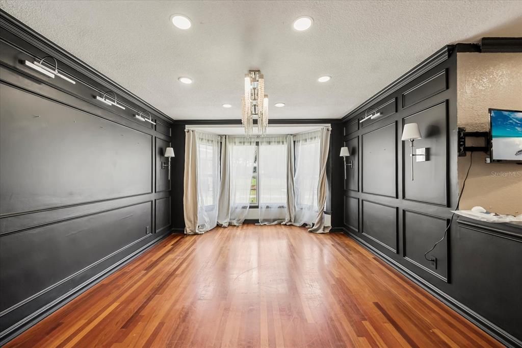 Empty room, Interior, Pendant Lights, Recessed Lighting, Wood Texture Flooring