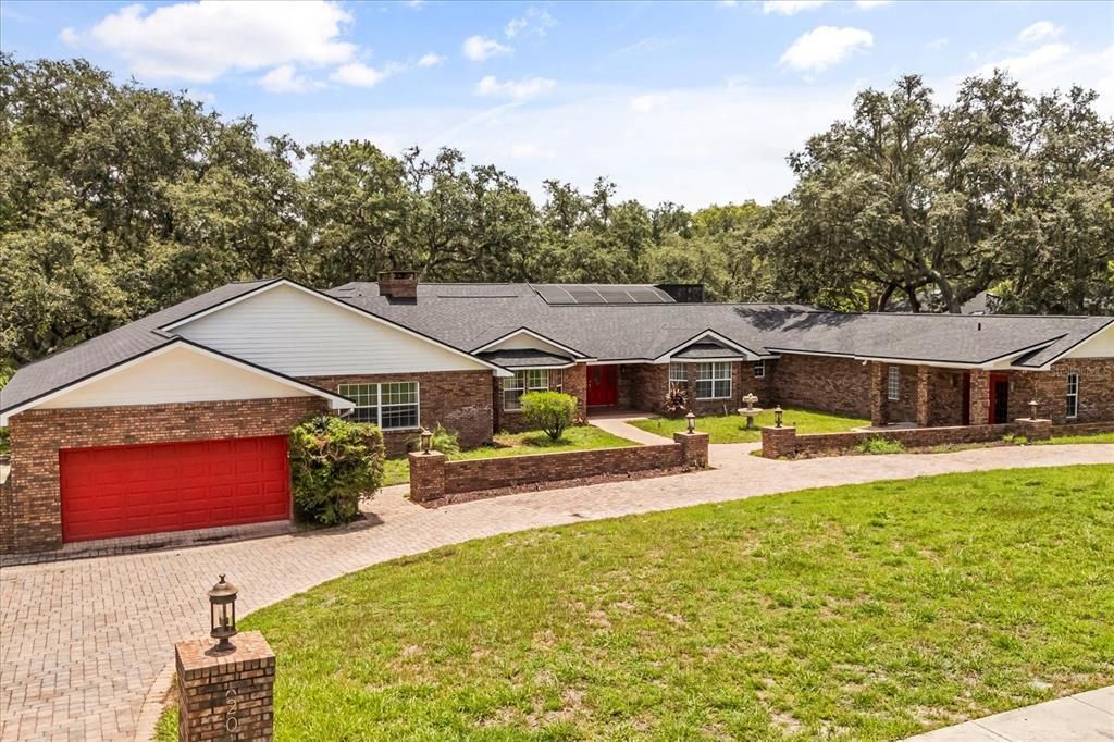 Attached, Exterior, Facade, Brick Facade, Ranch