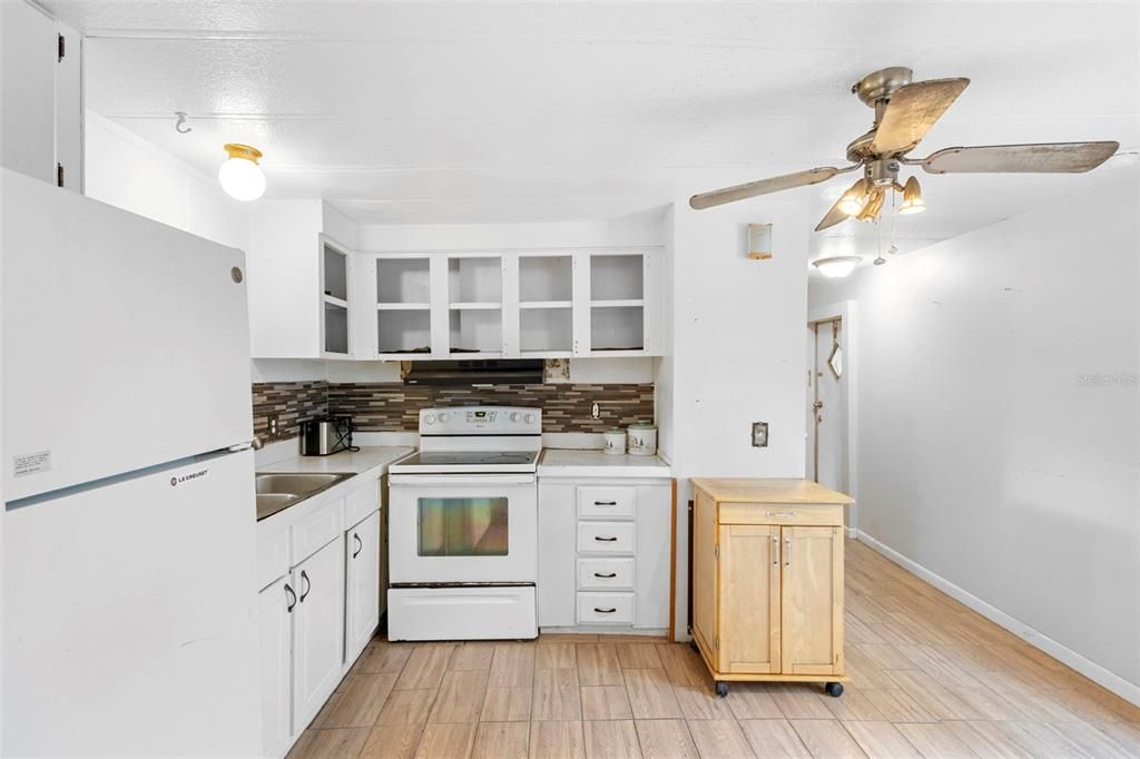 Interior, Kitchen, Wood Texture Flooring