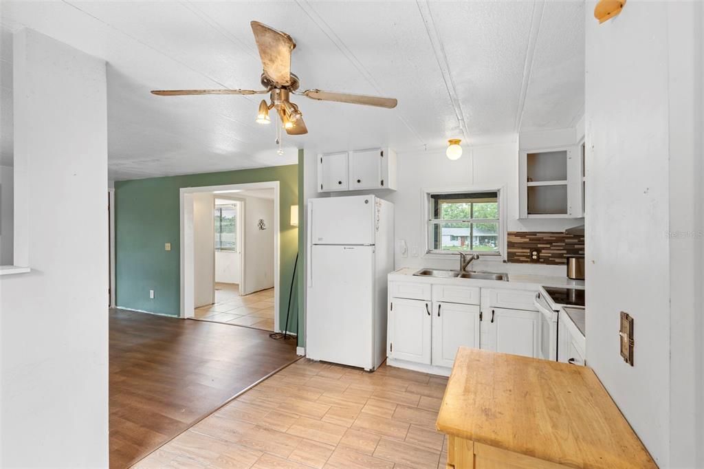 Interior, Kitchen, Wood Texture Flooring