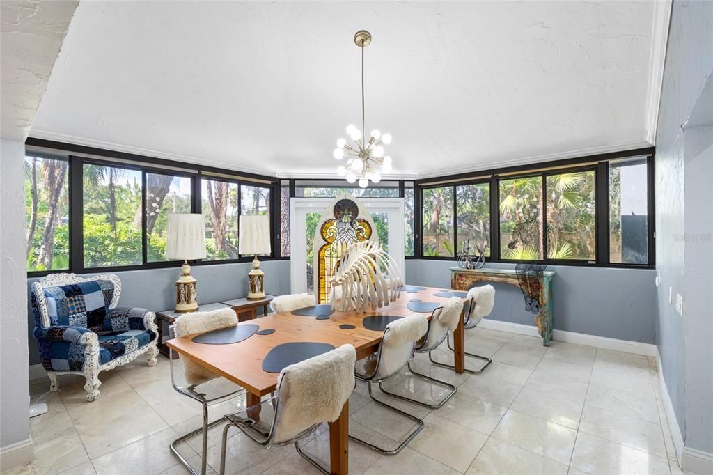 Dining room, Interior, Pendant Lights