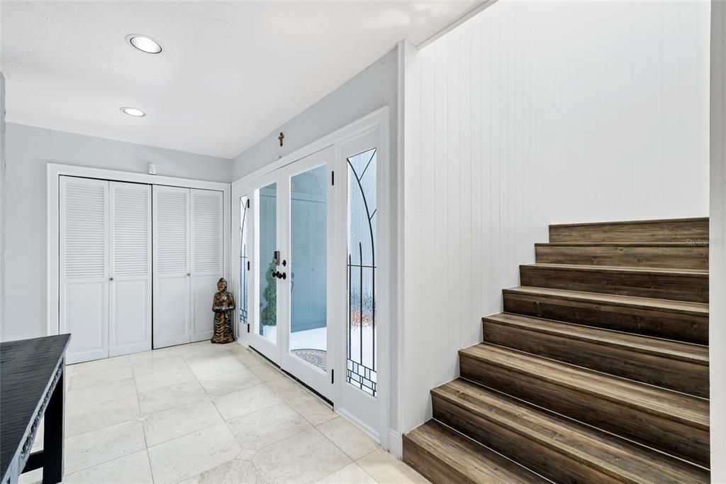 Interior, Recessed Lighting