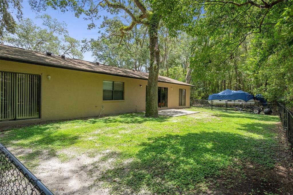 Backyard, Exterior