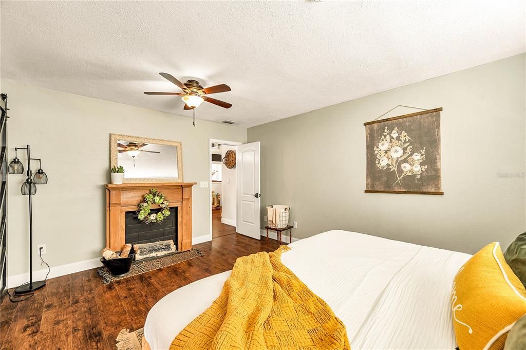 Bedroom, Fireplace, Interior, Wood Texture Flooring