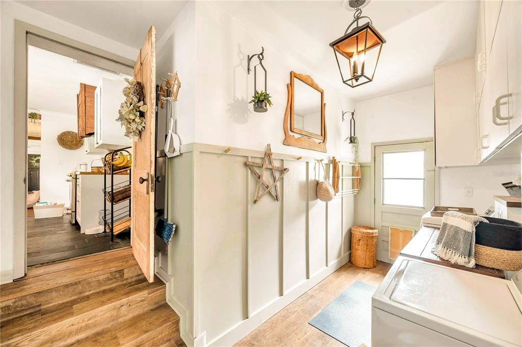 Interior, Pendant Lights, Washer, Wood Texture Flooring