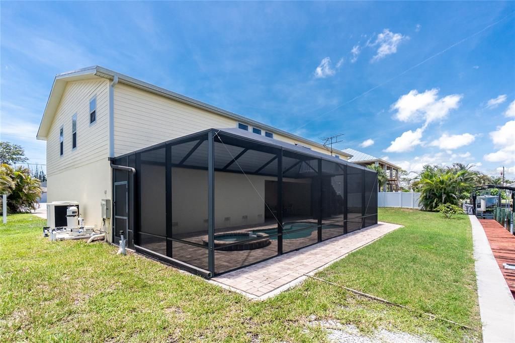 Backyard, Exterior