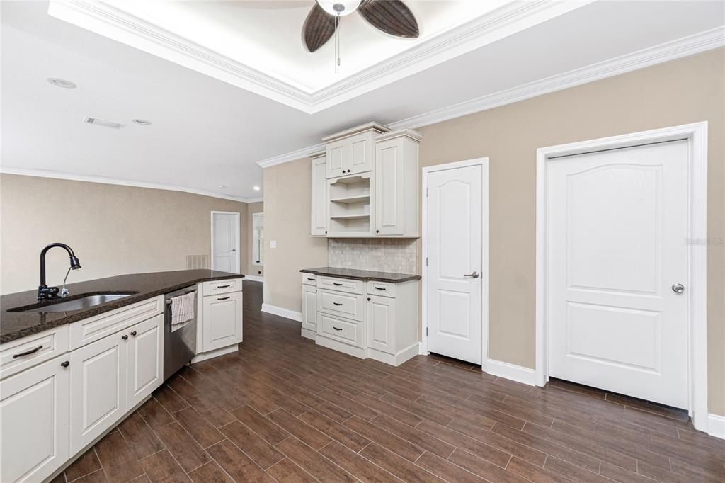 Interior, Kitchen, Recessed Lighting, Wood Texture Flooring