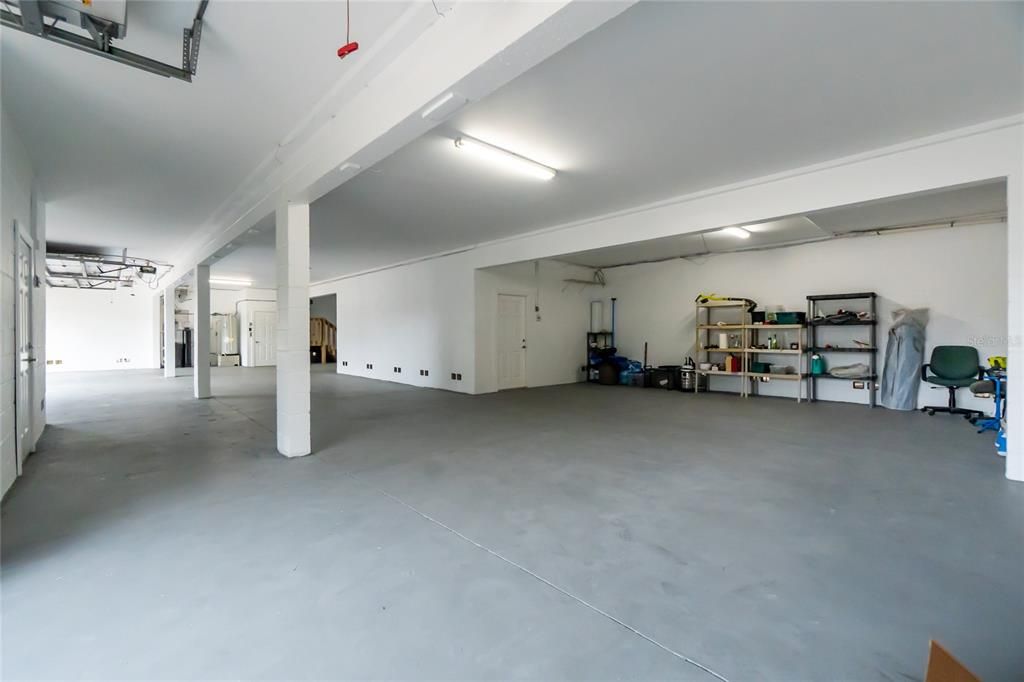 Garage, Interior