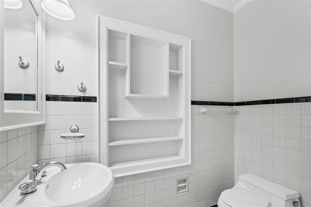 Bathroom, Interior